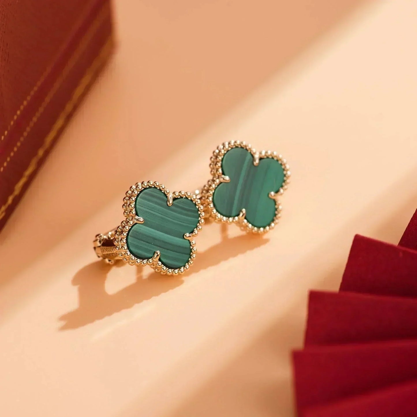 [Love Lucky]CLOVER MEDIUM 1 MOTIFS MALACHITE  EARRINGS