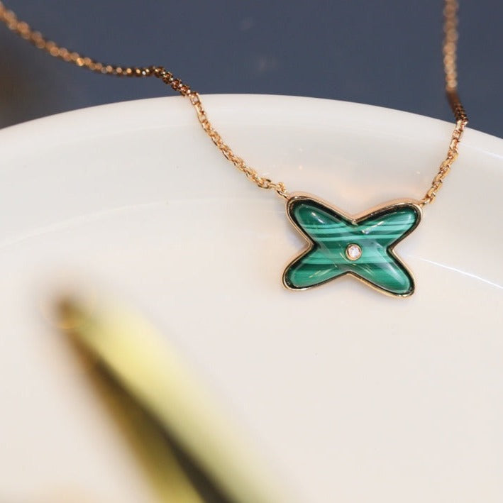 [Love Lucky]JEUX MALACHITE 1 DIAMOND PINK GOLD NECKLACE