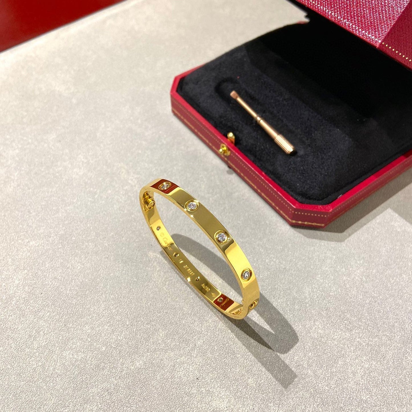 [Love Lucky]LOVE BRACELET 6.1MM 10 DIAMONDS