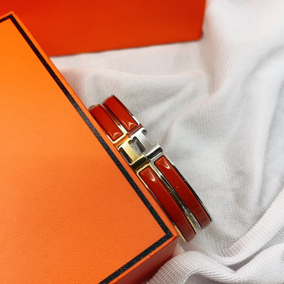 [Love Lucky]CLASSIC HM CLIC RED 8MM ENAMEL BRACELET